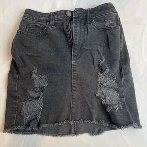 Hollister Black Distressed Ultra High-Rise Denim Skirt with Pockets Size 0/W24